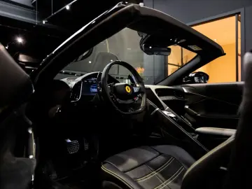 FERRARI Roma Spider V8 Atelier Daytona Seats Roma Spider
