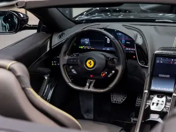 FERRARI Roma Spider V8 Atelier Daytona Seats Roma Spider