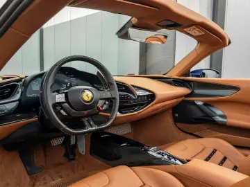 FERRARI SF90 Spider - Blu Montreal - Full option - Lift