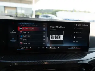 BMW M240i xDrive HGSD 360  LED NAVI H K KAMERA SHZ