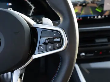 BMW M240i xDrive HGSD 360  LED NAVI H K KAMERA SHZ