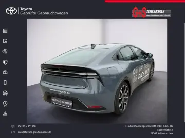 TOYOTA Prius Plug-in Hybrid Executive