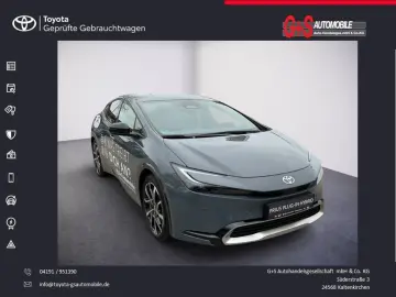 TOYOTA Prius Plug-in Hybrid Executive