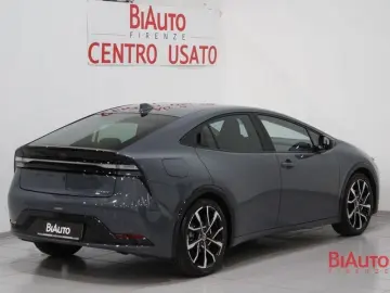 TOYOTA Toyota Prius Plug-in Hybrid Lounge