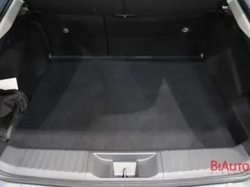 TOYOTA Toyota Prius Plug-in Hybrid Lounge