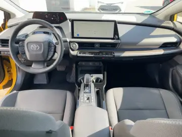 TOYOTA Prius 2.0 Executive ACC LED Navi SHZ 2xKlima LM
