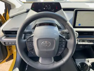 TOYOTA Prius 2.0 Executive ACC LED Navi SHZ 2xKlima LM