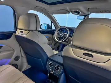 Bentley Bentayga 4.0 V8 Atelier Edition