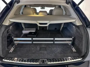 Bentley Bentayga 4.0 V8 Atelier Edition