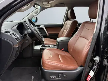 TOYOTA Land Cruiser 2.8 D-4D TEC-Edition  360  JBL AHK