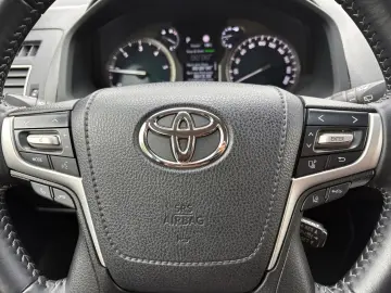 TOYOTA Land Cruiser 2.8 D-4D TEC-Edition  360  JBL AHK