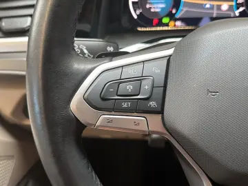 VW T7 Multivan Basis lang LÜ ACC AHK HUD LED 3-ZK
