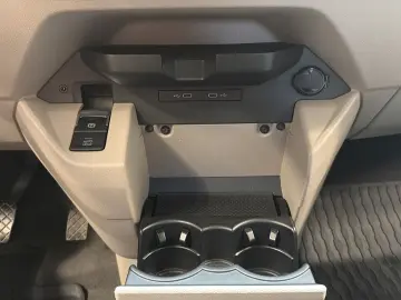 VW T7 Multivan Basis lang LÜ ACC AHK HUD LED 3-ZK