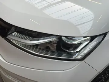 VW T7 Multivan Basis lang LÜ ACC AHK HUD LED 3-ZK