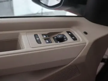 VW T7 Multivan LR Lang 2.0TDI DSG 522 -ohne Anzahlu