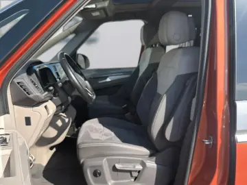VW Multivan Style ACC AHK 3ZK RFK KZU LrHz PANO QI