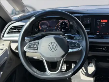 VW Multivan Style ACC AHK 3ZK RFK KZU LrHz PANO QI