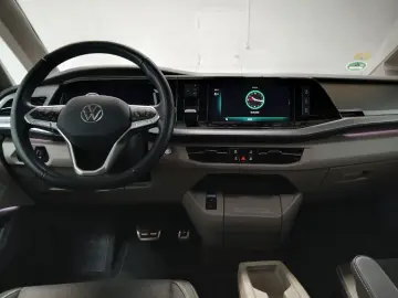 VW T7 Multivan Style AHK PANO STNDHZNG ACC RFK APPL