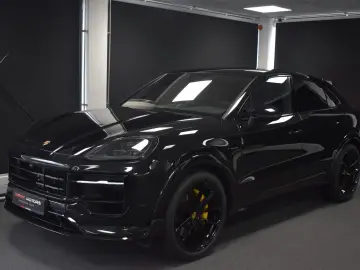 PORSCHE Cayenne Coupe E-Hybrid TURBO GT 470pk   PASSENGE