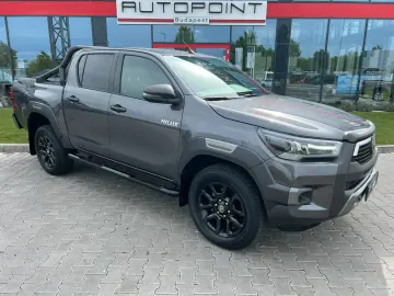 TOYOTA Hilux 2.8 D-4D 4x4 Double Invincible  ROLL