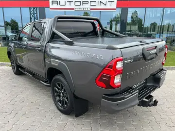 TOYOTA Hilux 2.8 D-4D 4x4 Double Invincible  ROLL