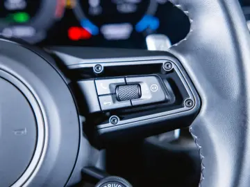 PORSCHE Cayenne Turbo E-Hybrid Sonderlack Unikat