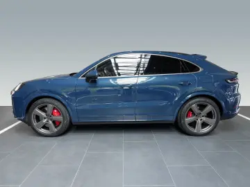 PORSCHE Cayenne Turbo E-Hybrid Coupe Burmester InnoDrive