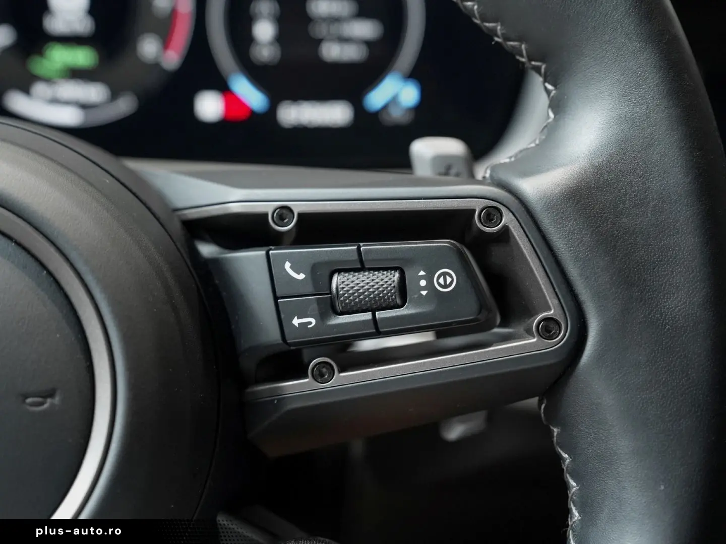 PORSCHE Cayenne Turbo E-Hybrid Coupe Burmester InnoDrive