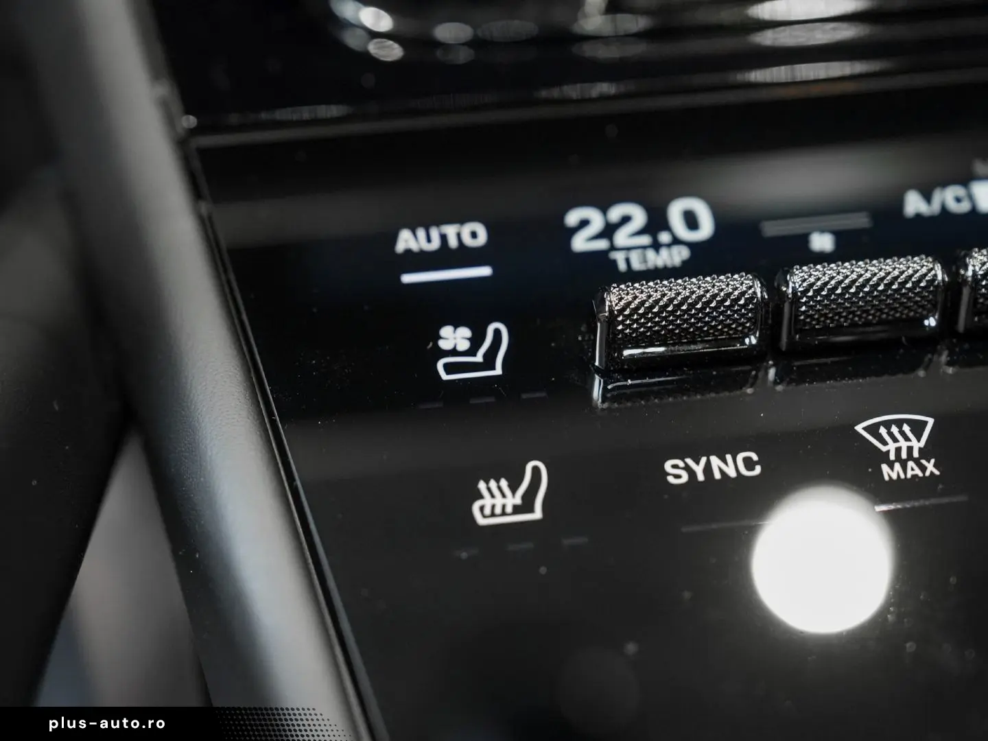 PORSCHE Cayenne Turbo E-Hybrid Coupe Burmester InnoDrive