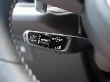PORSCHE Cayenne Turbo E-Hybrid Coupe Burmester InnoDrive