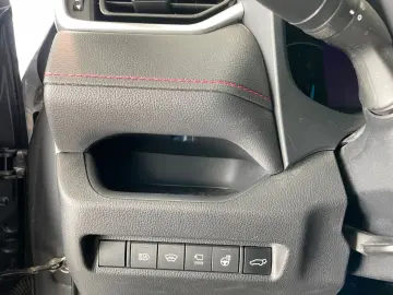 TOYOTA RAV 4 2.5 Plug-in Hybrid 4x4  HUD el. Sitz 4xSHZ