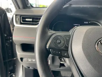 TOYOTA RAV 4 2.5 Plug-in Hybrid 4x4  HUD el. Sitz 4xSHZ
