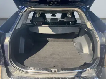 TOYOTA RAV 4 2.5 VVT-i Hybrid Allrad 4x4  SHZ PDC RCam
