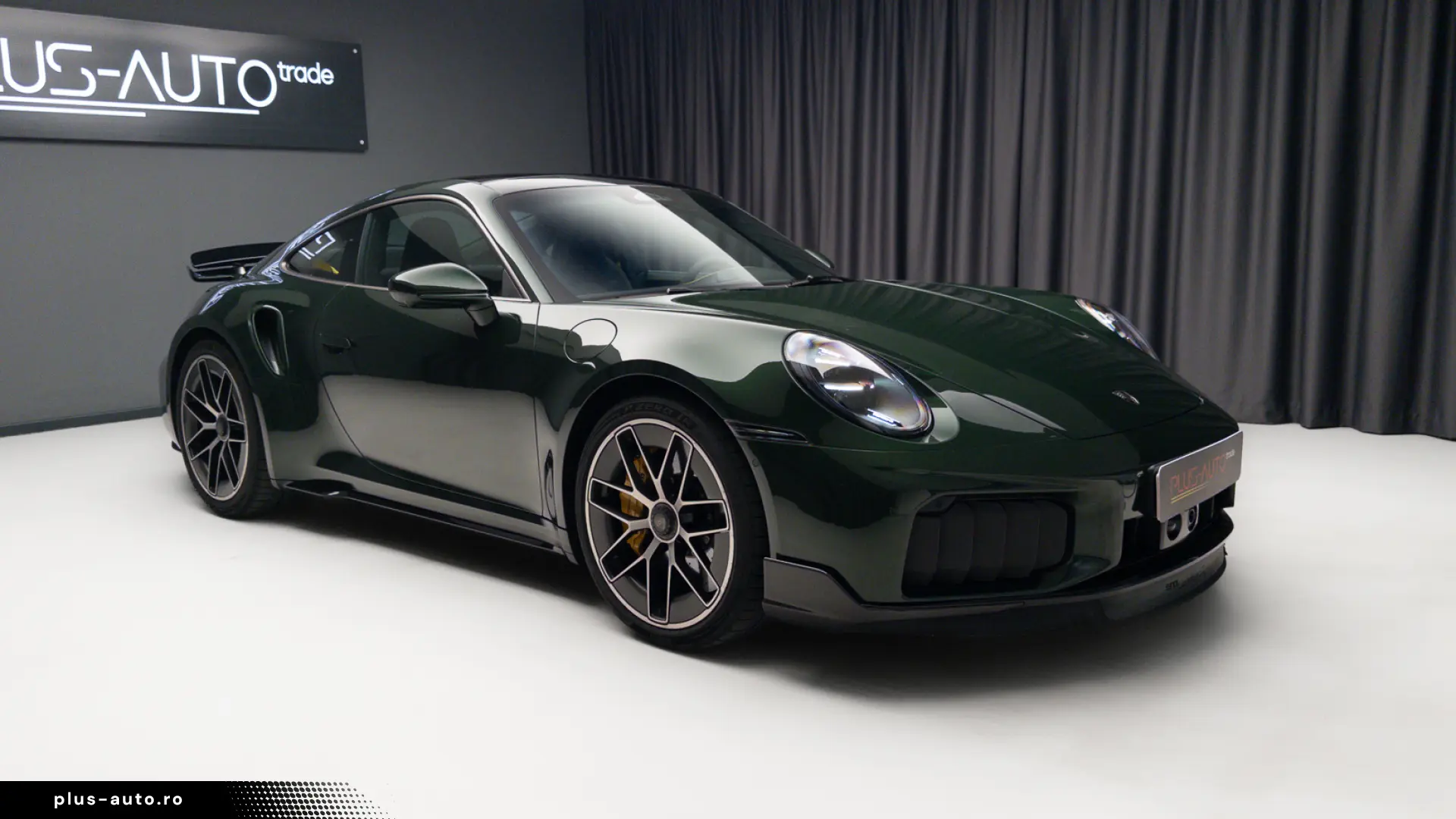 PORSCHE 911 TURBO S COUPE   MODEL 2026   711 CP
