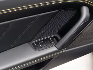 PORSCHE 911 TURBO S COUPE   MODEL 2026   711 CP