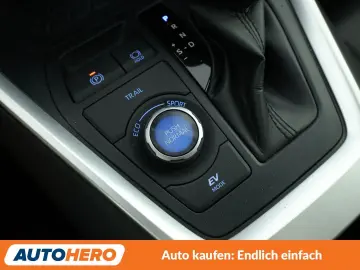 TOYOTA RAV 4 2.5 Hybrid 4x4 Advance Plus Aut LED ACC