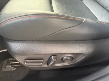 TOYOTA RAV 4 2.5 Hybrid 4x4 Adventure  LED 360  JBL ACC