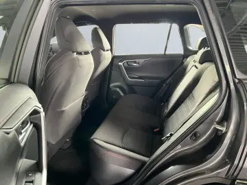 TOYOTA RAV 4 2.5 Plug-in Hybrid 4x4  LED CAM 4xSHZ PDC