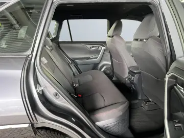TOYOTA RAV 4 2.5 Plug-in Hybrid 4x4  LED CAM 4xSHZ PDC