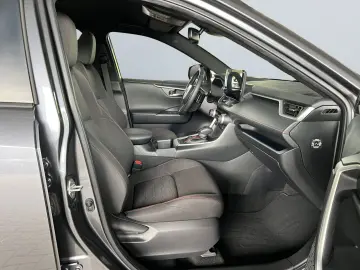 TOYOTA RAV 4 2.5 Plug-in Hybrid 4x4  LED CAM 4xSHZ PDC