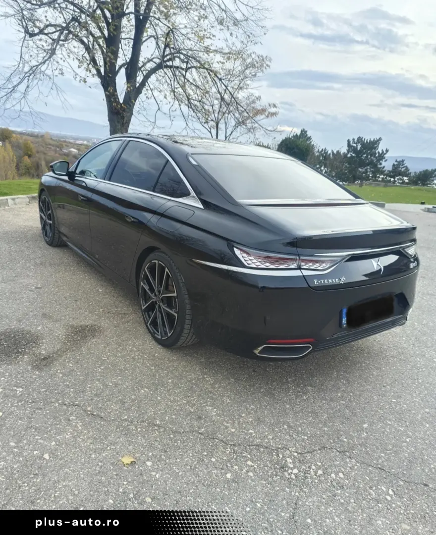 DS Automobiles DS9