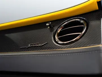 BENTLEY Continental GTC Speed MY25   AKRA   First Edit.