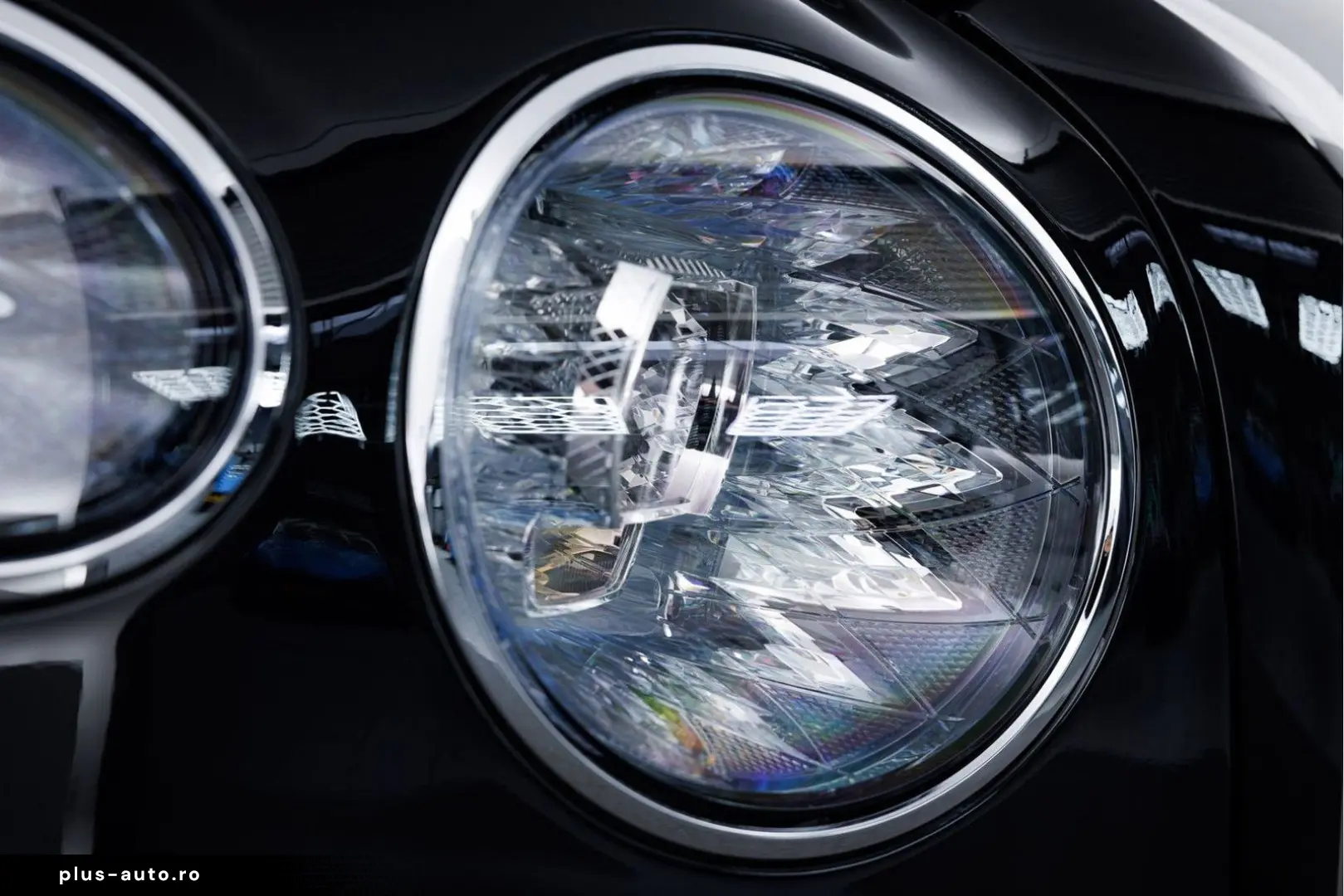 BENTLEY Flying Spur V8 Hybrid MY2026