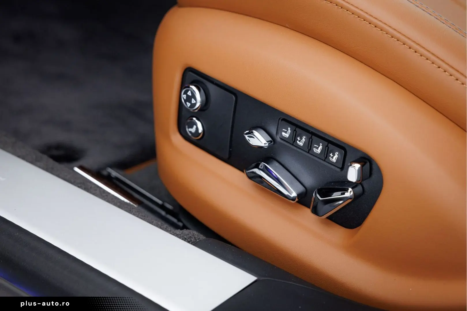 BENTLEY Flying Spur V8 Hybrid MY2026