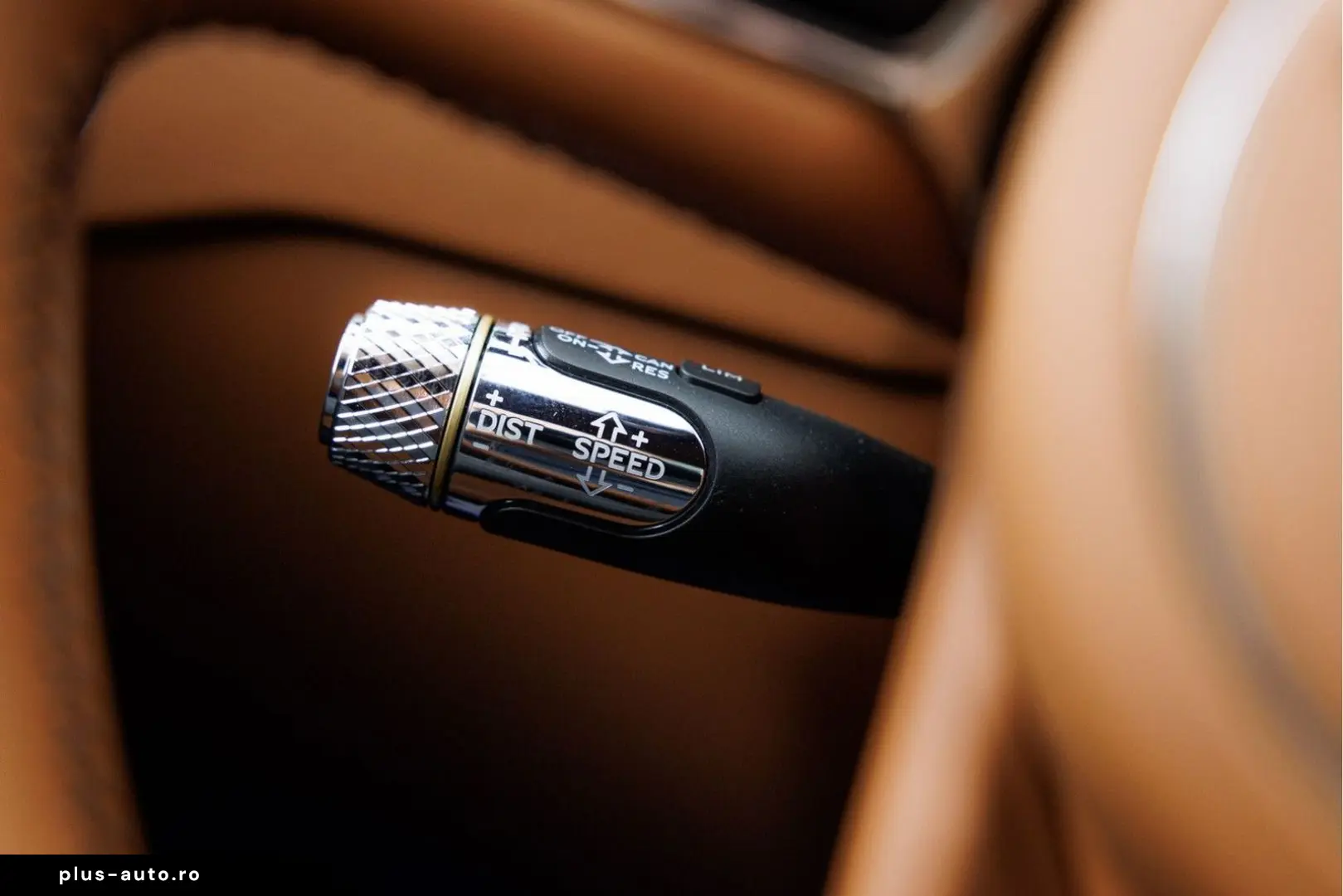 BENTLEY Flying Spur V8 Hybrid MY2026