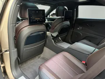 BENTLEY Flying Spur Mulliner V8 HYBRID - MY2025 -