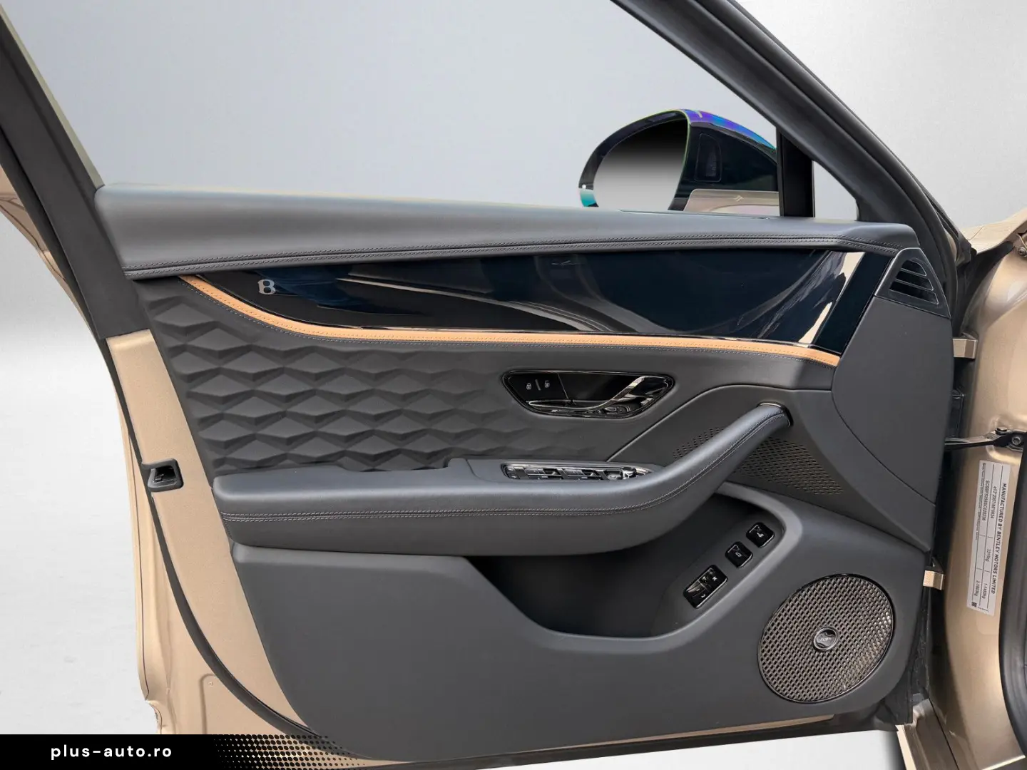 BENTLEY Flying Spur Mulliner V8 HYBRID - MY2025 -