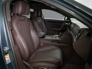 BENTLEY Flying Spur V8 Hybrid MY26
