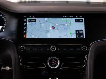 BENTLEY Flying Spur V8 Hybrid MY26