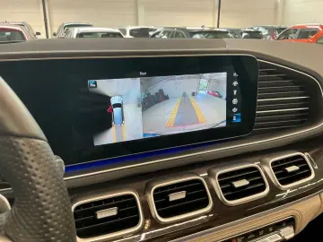 MERCEDES-BENZ GLS 400 d 4M STANDHZ PANO AIRMATIC DIS…
